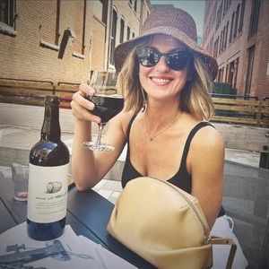 Meet your Posher, Beth